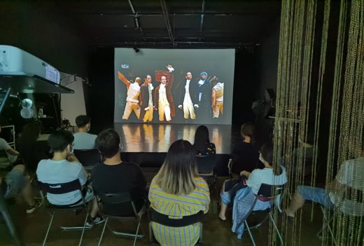 观影讨论与方法 · 图像资料 · F0247